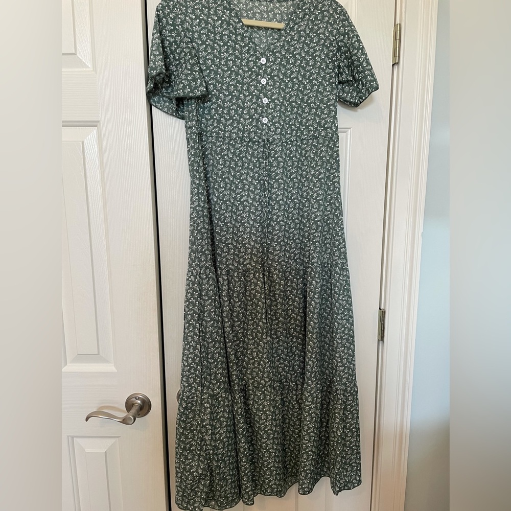 Green dress